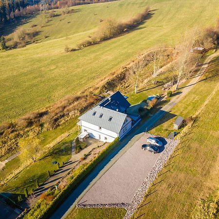 Ferienwohnung FUCHSBAU im EG des Ferienhauses Falkenhöhe Oberweißbach Exterior foto