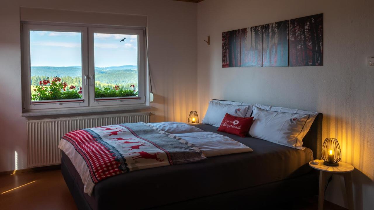 Ferienwohnung FUCHSBAU im EG des Ferienhauses Falkenhöhe Oberweißbach Exterior foto
